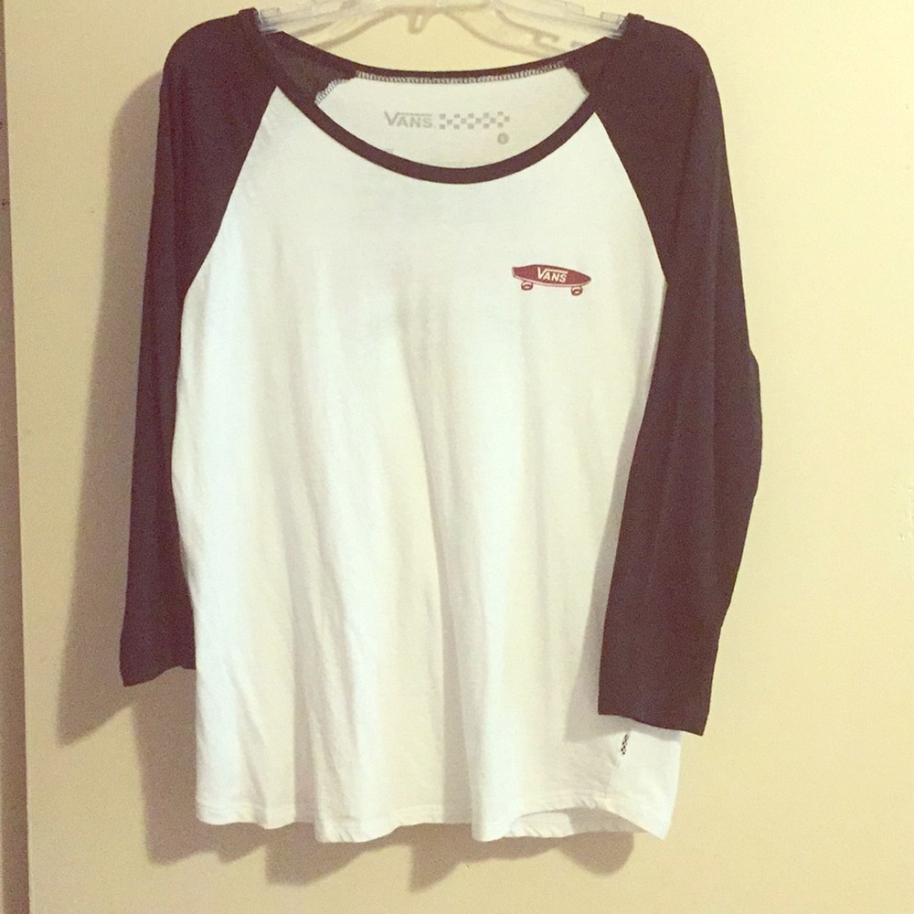 VANS “Off the Wall” women’s baseball tee shirt!